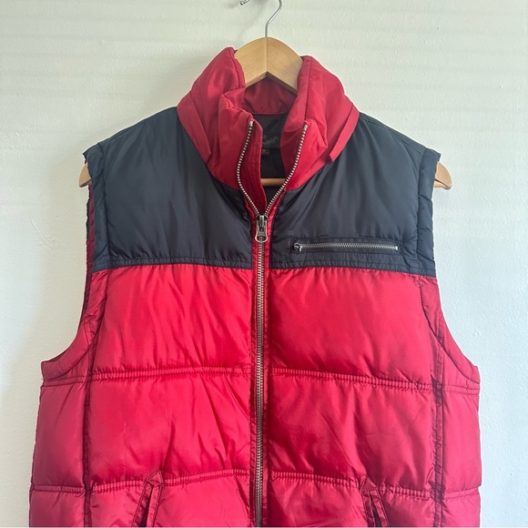 G by Guess Red and Black Men's Vest - Picture 3 of 6